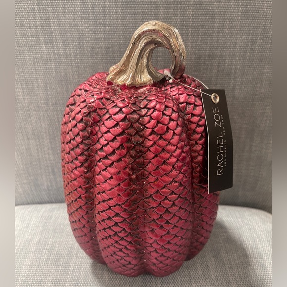 Rachel Zoe PINK PUMPKIN 🩷 Dragon Scales Trolls Tik Tok Viral Pinkoween NWT - Picture 1 of 3